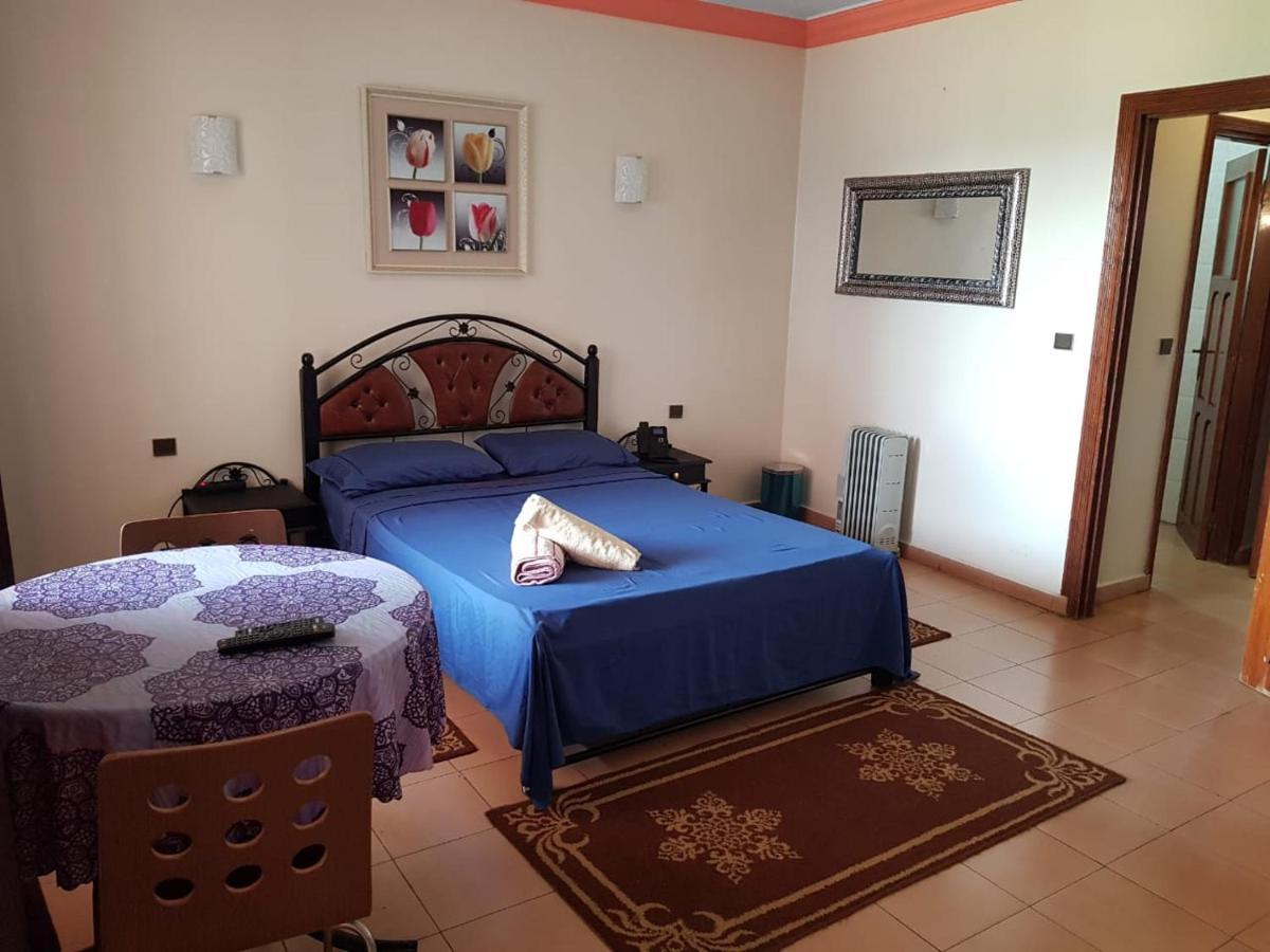 La Petite Ferme Bed & Breakfast คาซาบลังกา ภายนอก รูปภาพ