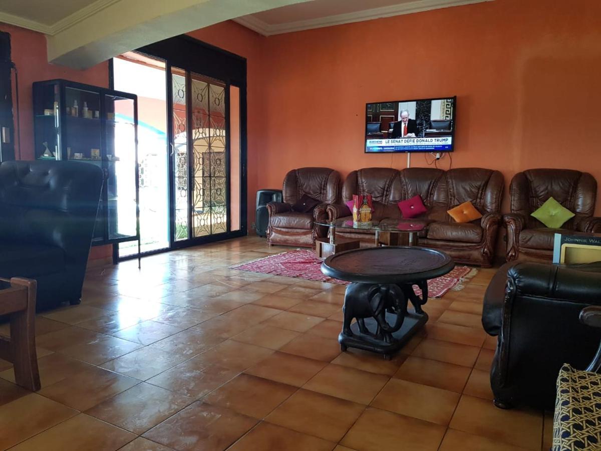 La Petite Ferme Bed & Breakfast คาซาบลังกา ภายนอก รูปภาพ
